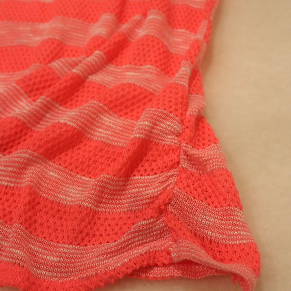 NWOT - striped, Summer Tank, size L - Picture 5 of 5